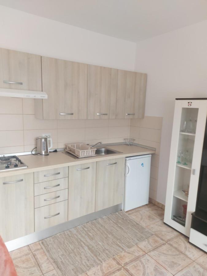 Apartman Sneky 沃德年 外观 照片