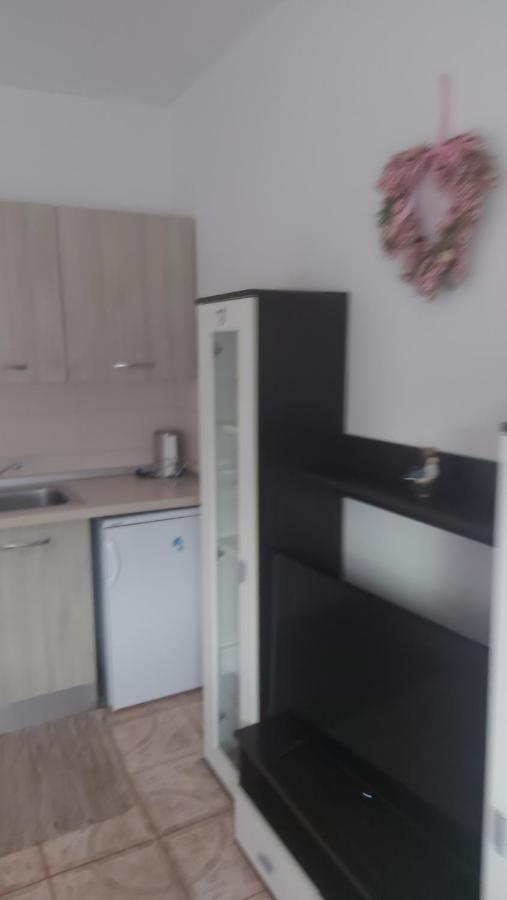 Apartman Sneky 沃德年 外观 照片